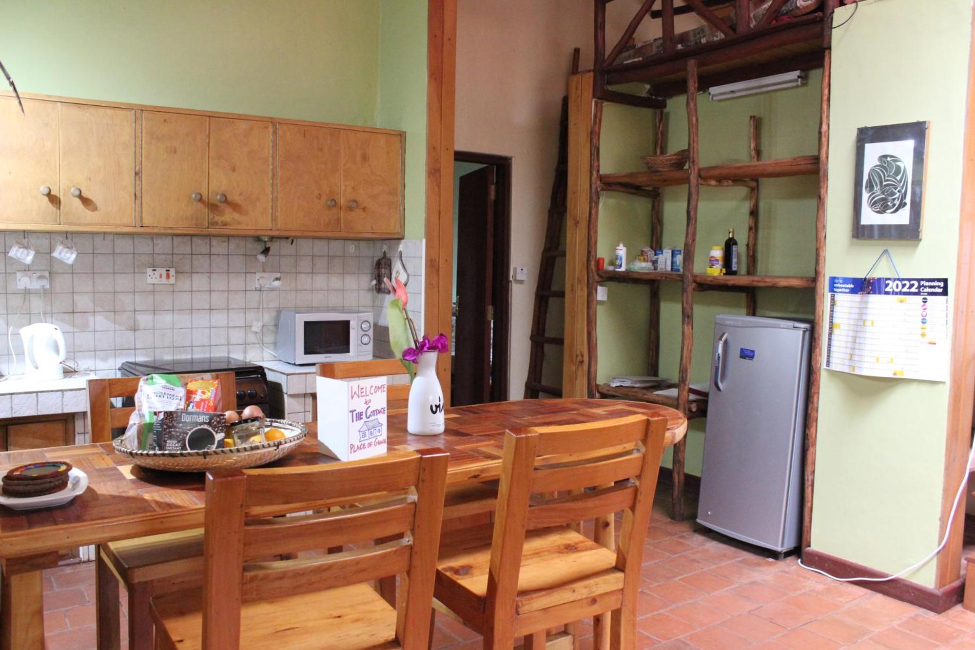 The Cottage-Place Of Grace 2Bdrm And Loft Bed All 4U At Usd58 Найроби Екстериор снимка